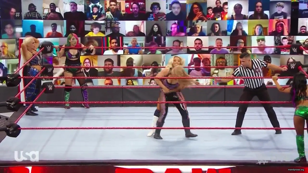 WWE_Monday_Night_Raw_2020_10_05_720p_HDTV_x264-NWCHD_mp40200.jpg
