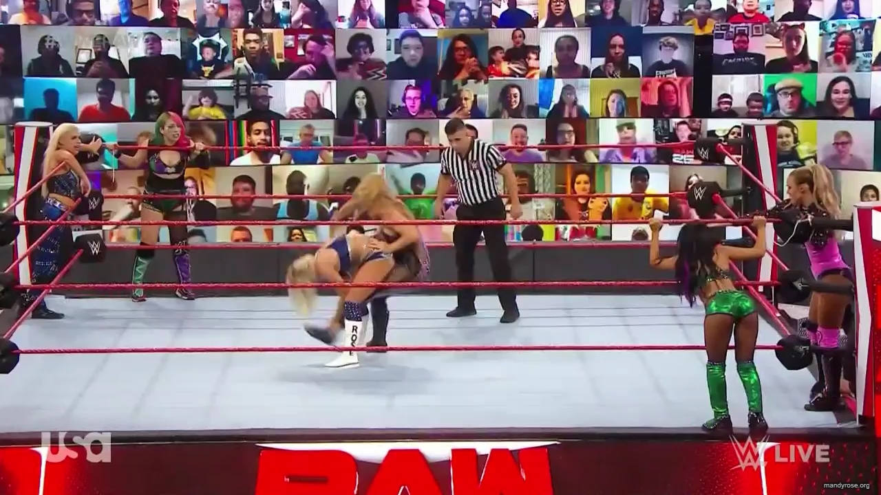 WWE_Monday_Night_Raw_2020_10_05_720p_HDTV_x264-NWCHD_mp40204.jpg