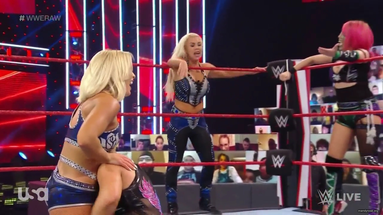 WWE_Monday_Night_Raw_2020_10_05_720p_HDTV_x264-NWCHD_mp40220.jpg