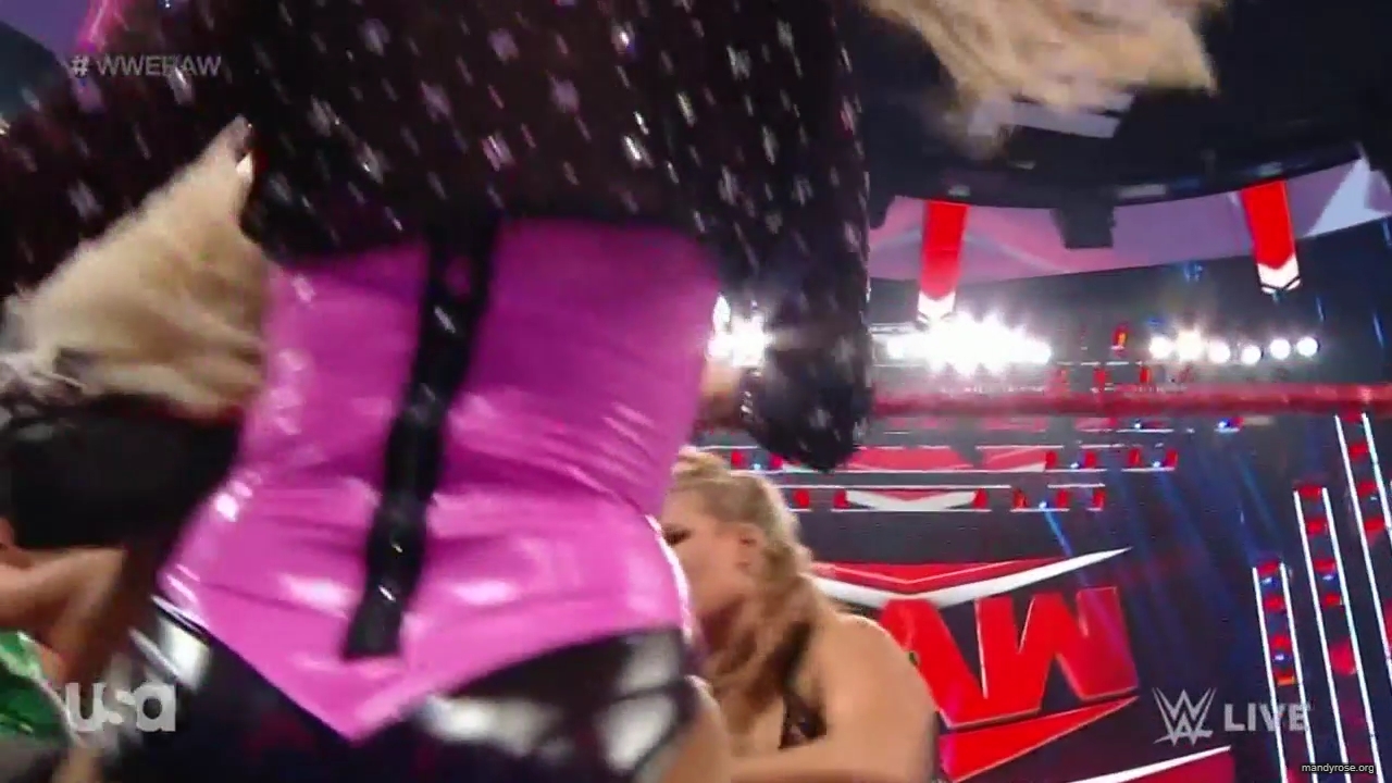 WWE_Monday_Night_Raw_2020_10_05_720p_HDTV_x264-NWCHD_mp40251.jpg