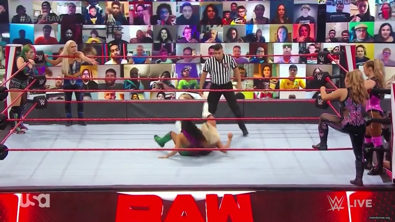 WWE_Monday_Night_Raw_2020_10_05_720p_HDTV_x264-NWCHD_mp40277.jpg