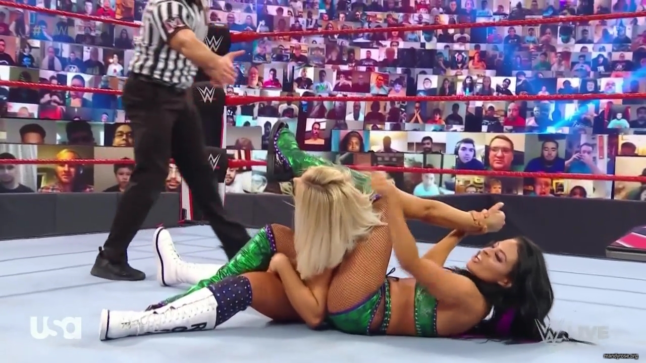 WWE_Monday_Night_Raw_2020_10_05_720p_HDTV_x264-NWCHD_mp40280.jpg