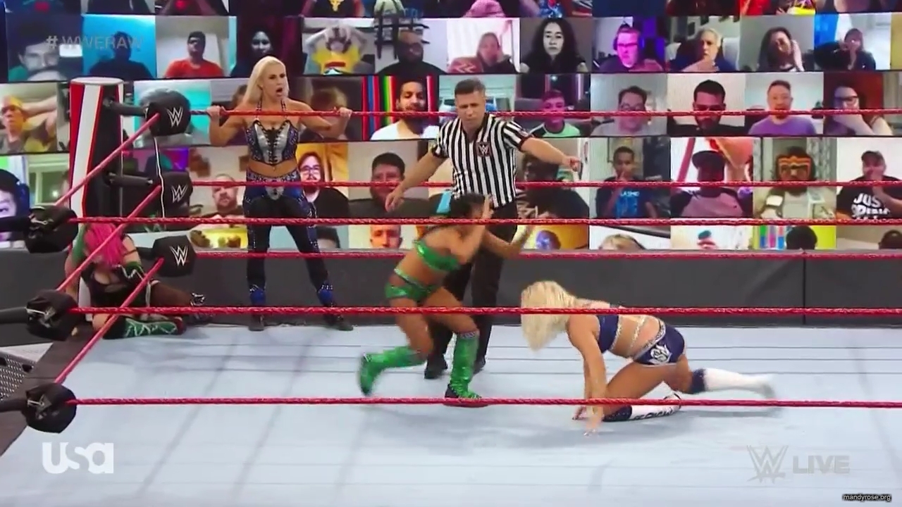WWE_Monday_Night_Raw_2020_10_05_720p_HDTV_x264-NWCHD_mp40301.jpg