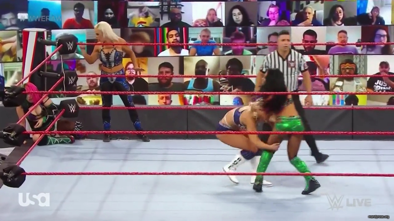 WWE_Monday_Night_Raw_2020_10_05_720p_HDTV_x264-NWCHD_mp40302.jpg