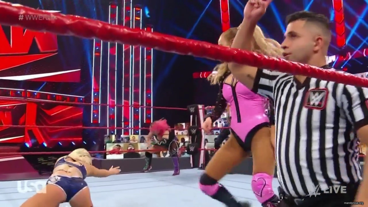 WWE_Monday_Night_Raw_2020_10_05_720p_HDTV_x264-NWCHD_mp40320.jpg