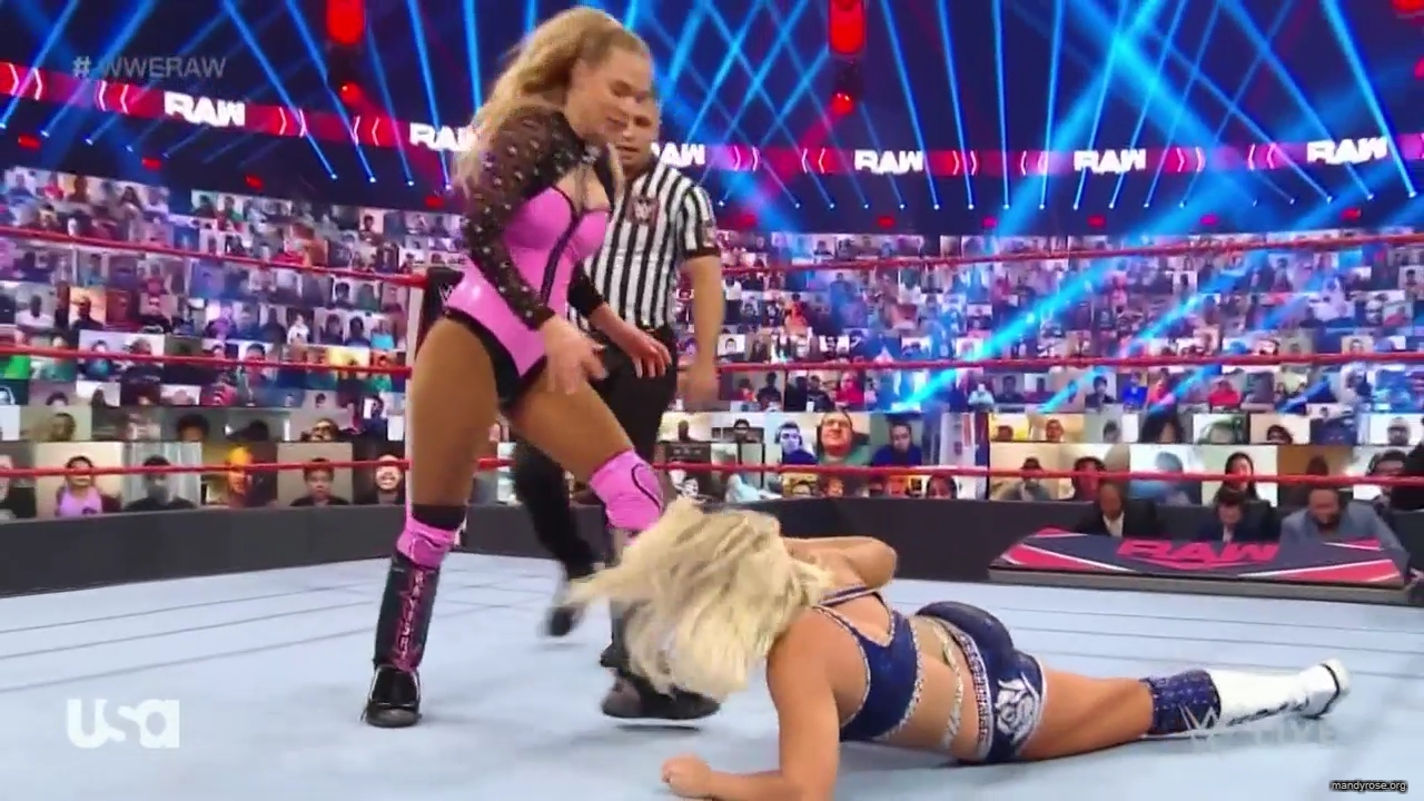 WWE_Monday_Night_Raw_2020_10_05_720p_HDTV_x264-NWCHD_mp40322.jpg
