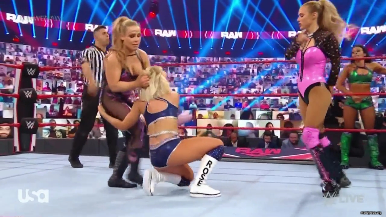 WWE_Monday_Night_Raw_2020_10_05_720p_HDTV_x264-NWCHD_mp40330.jpg