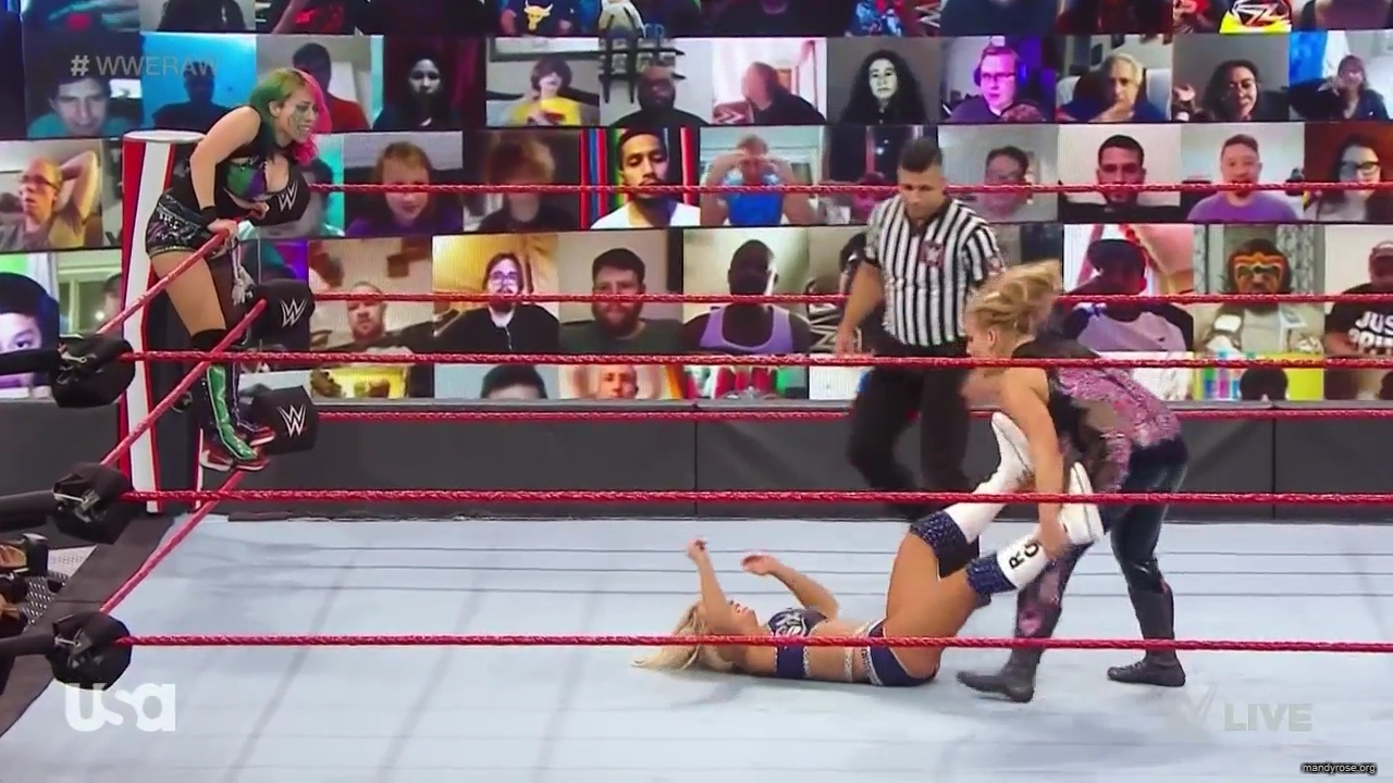 WWE_Monday_Night_Raw_2020_10_05_720p_HDTV_x264-NWCHD_mp40343.jpg