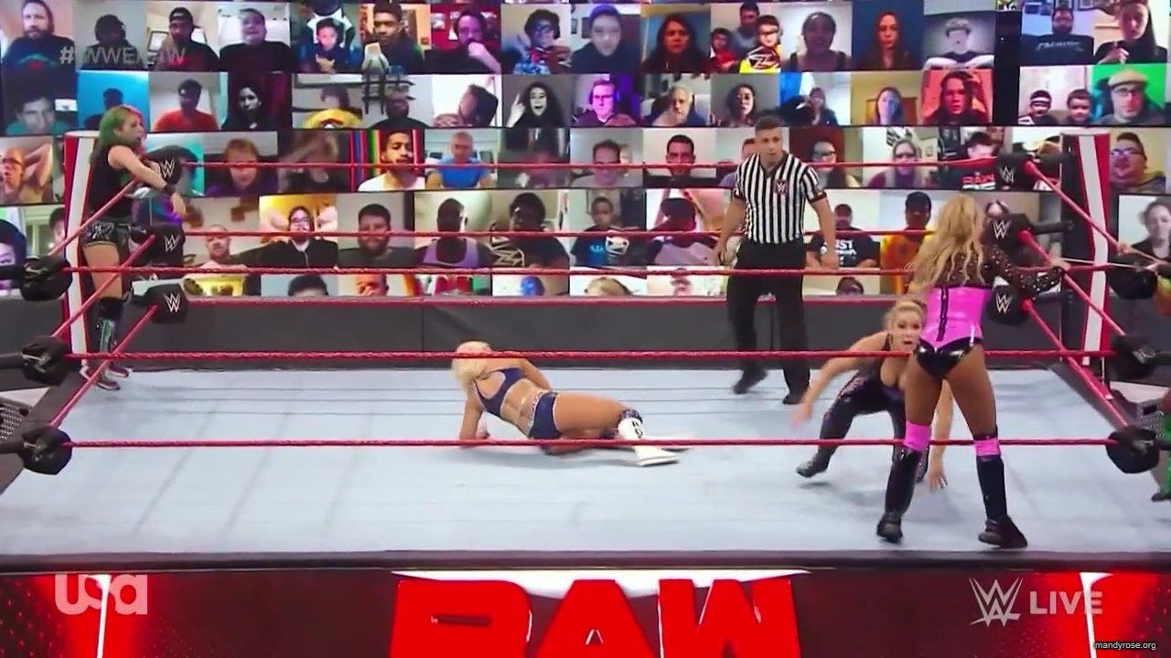 WWE_Monday_Night_Raw_2020_10_05_720p_HDTV_x264-NWCHD_mp40348.jpg