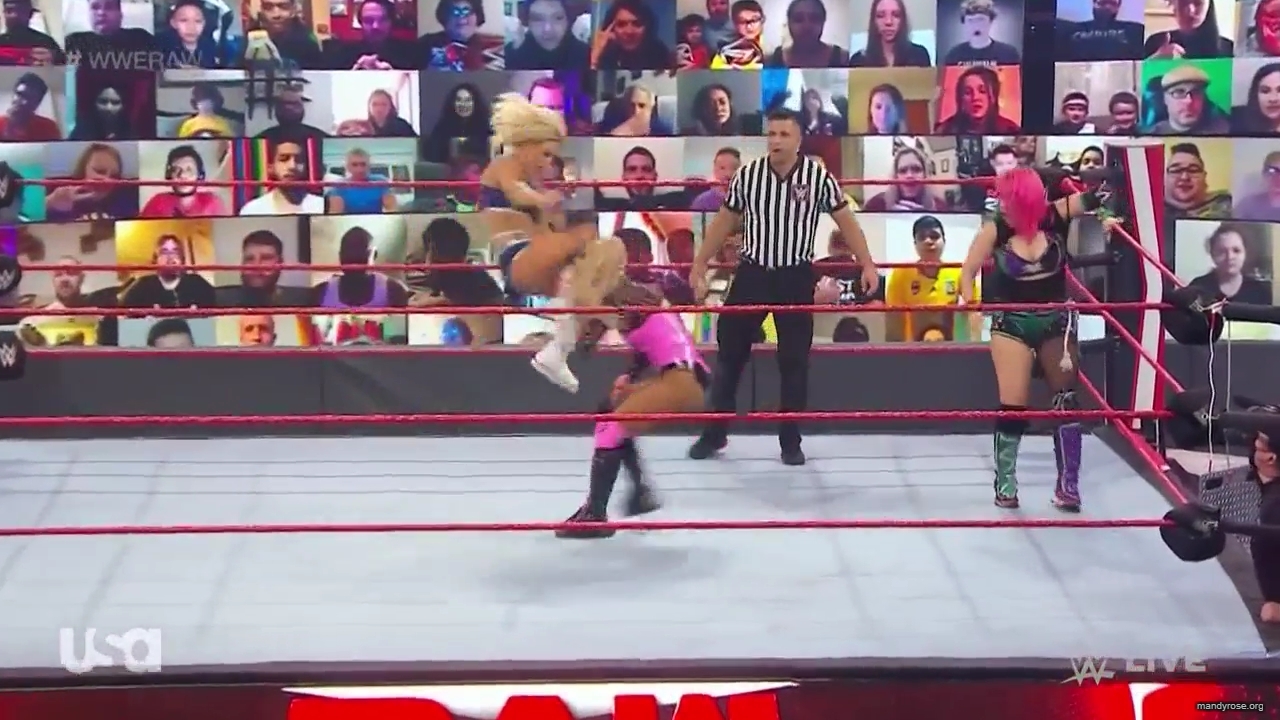 WWE_Monday_Night_Raw_2020_10_05_720p_HDTV_x264-NWCHD_mp40406.jpg