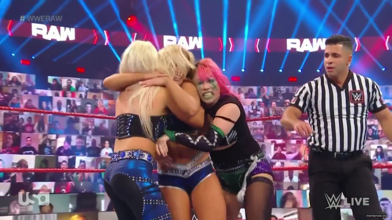 WWE_Monday_Night_Raw_2020_10_05_720p_HDTV_x264-NWCHD_mp40416.jpg