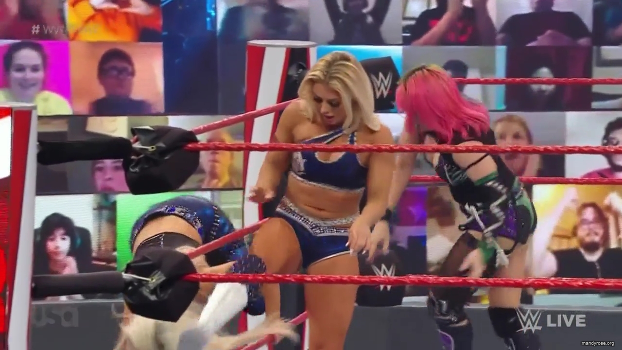 WWE_Monday_Night_Raw_2020_10_05_720p_HDTV_x264-NWCHD_mp40432.jpg