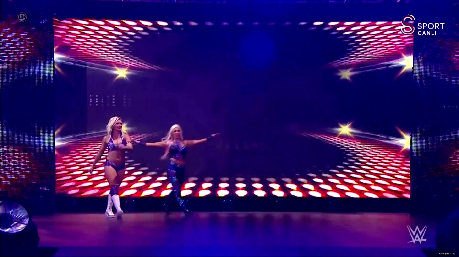 WWE_Monday_Night_Raw_2020_10_19_1080p_HDTV_x264-Star_mkv0037.jpg