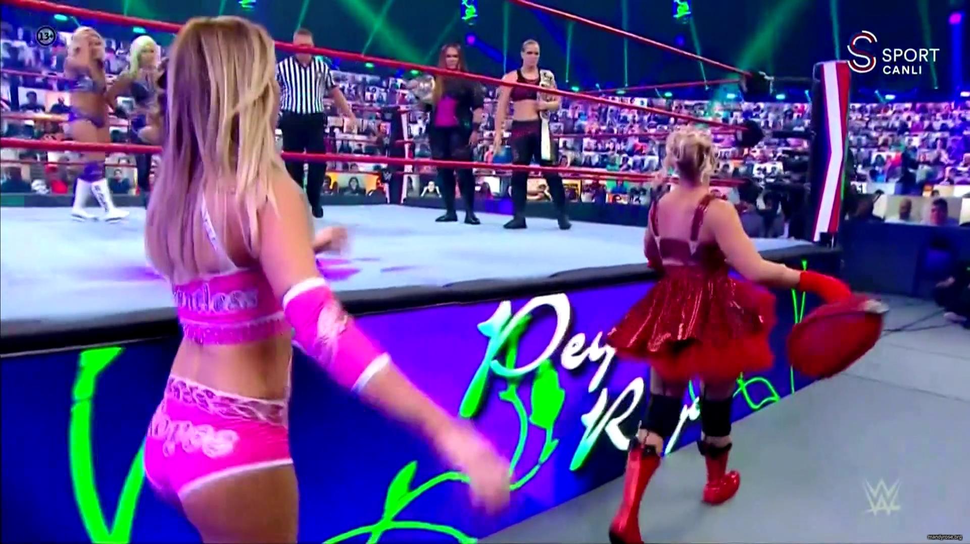 WWE_Monday_Night_Raw_2020_10_19_1080p_HDTV_x264-Star_mkv0099.jpg