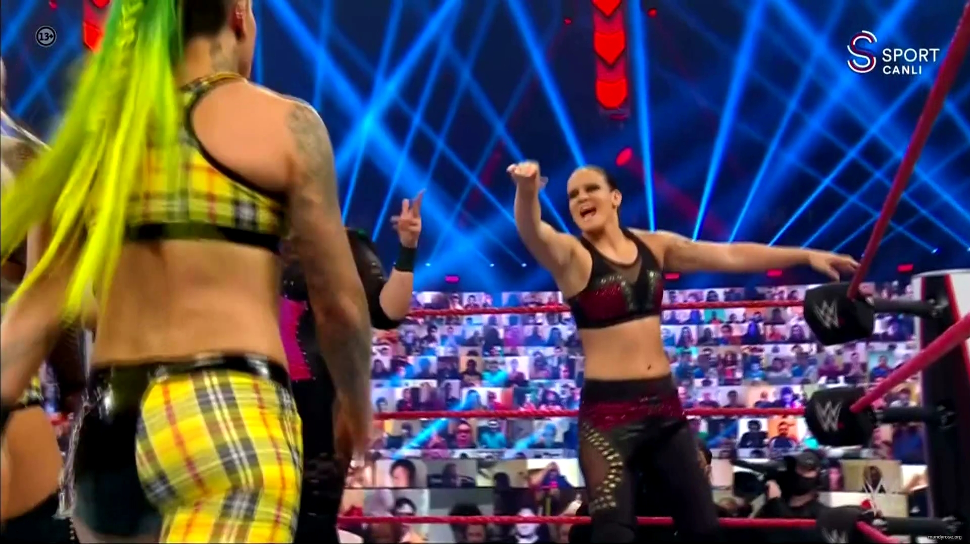 WWE_Monday_Night_Raw_2020_10_19_1080p_HDTV_x264-Star_mkv0158.jpg