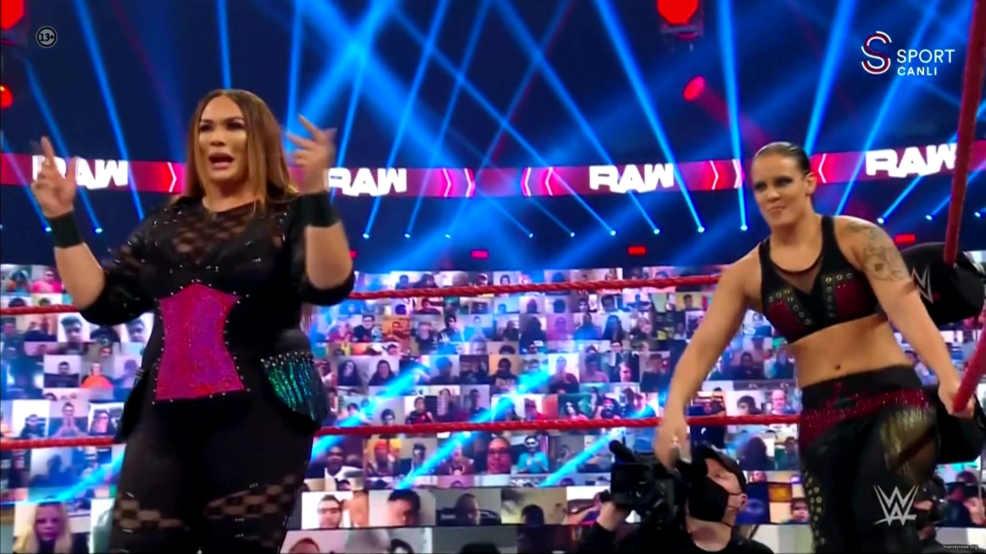 WWE_Monday_Night_Raw_2020_10_19_1080p_HDTV_x264-Star_mkv0160.jpg