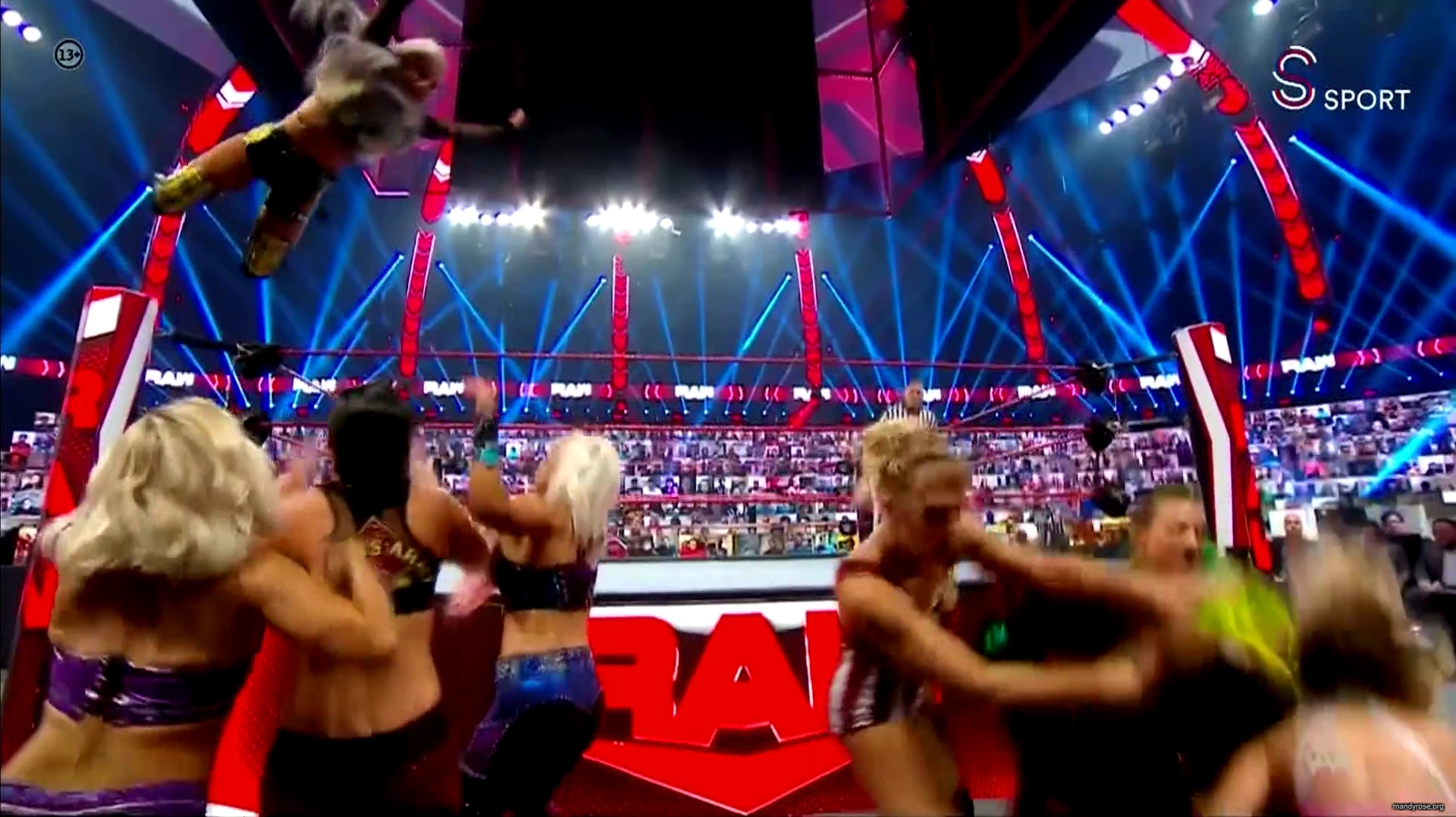 WWE_Monday_Night_Raw_2020_10_19_1080p_HDTV_x264-Star_mkv0230.jpg