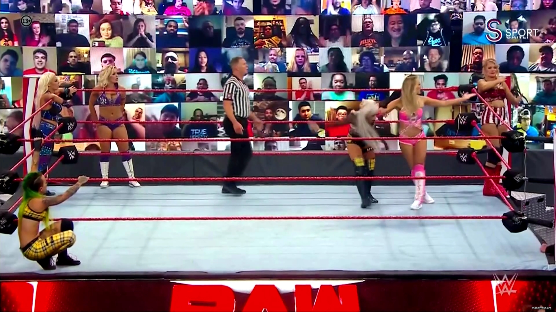 WWE_Monday_Night_Raw_2020_10_19_1080p_HDTV_x264-Star_mkv0249.jpg