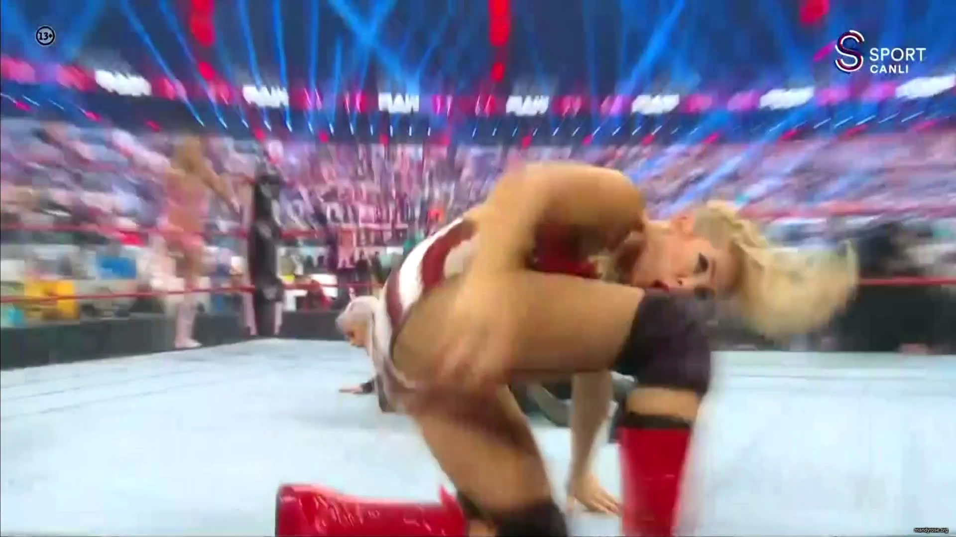 WWE_Monday_Night_Raw_2020_10_19_1080p_HDTV_x264-Star_mkv0273.jpg