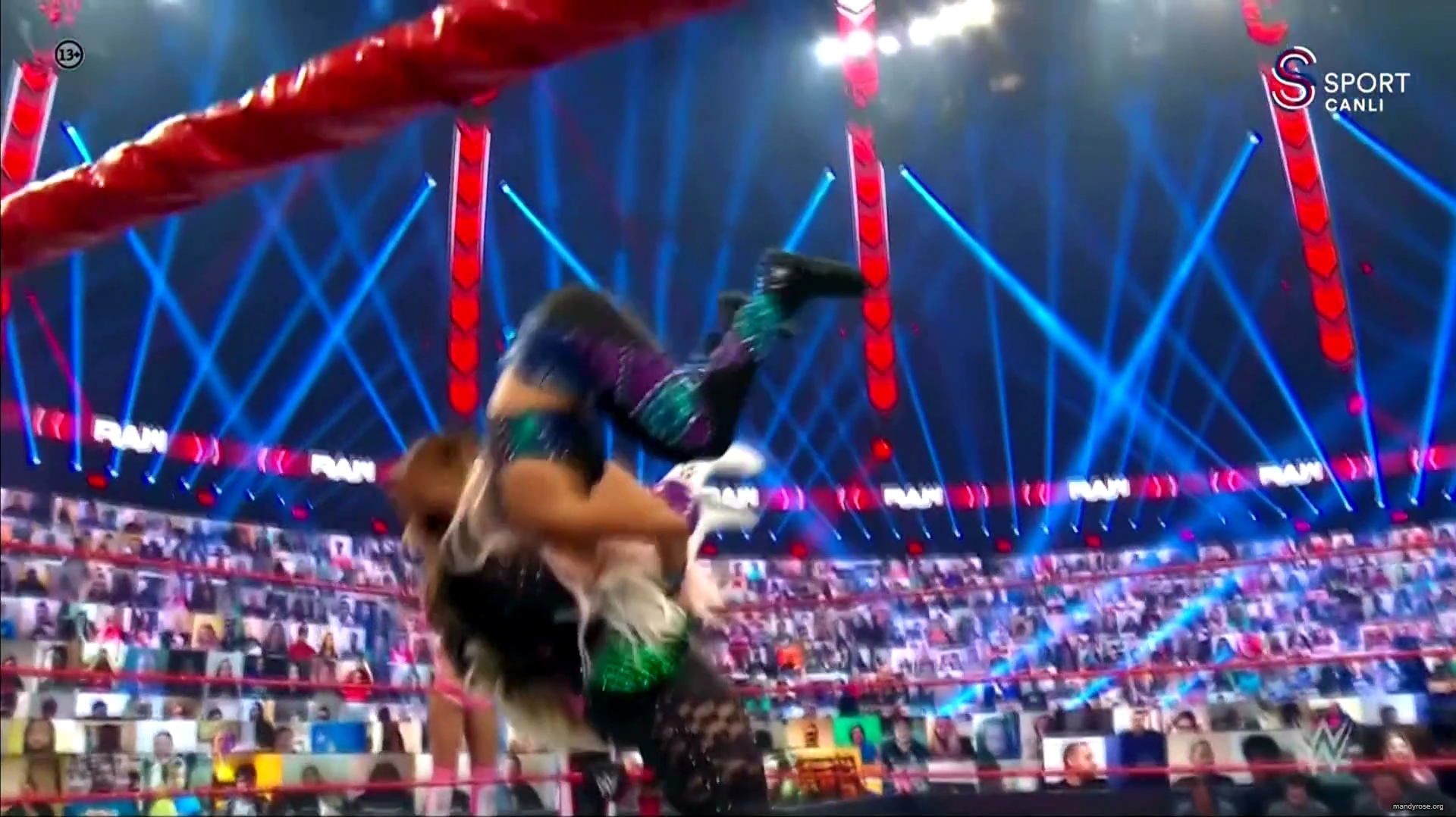 WWE_Monday_Night_Raw_2020_10_19_1080p_HDTV_x264-Star_mkv0330.jpg