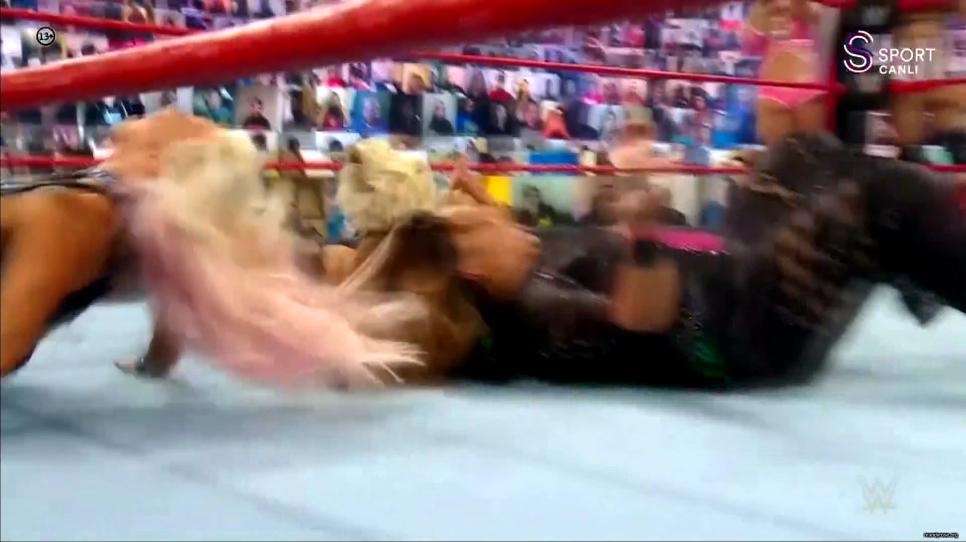 WWE_Monday_Night_Raw_2020_10_19_1080p_HDTV_x264-Star_mkv0331.jpg