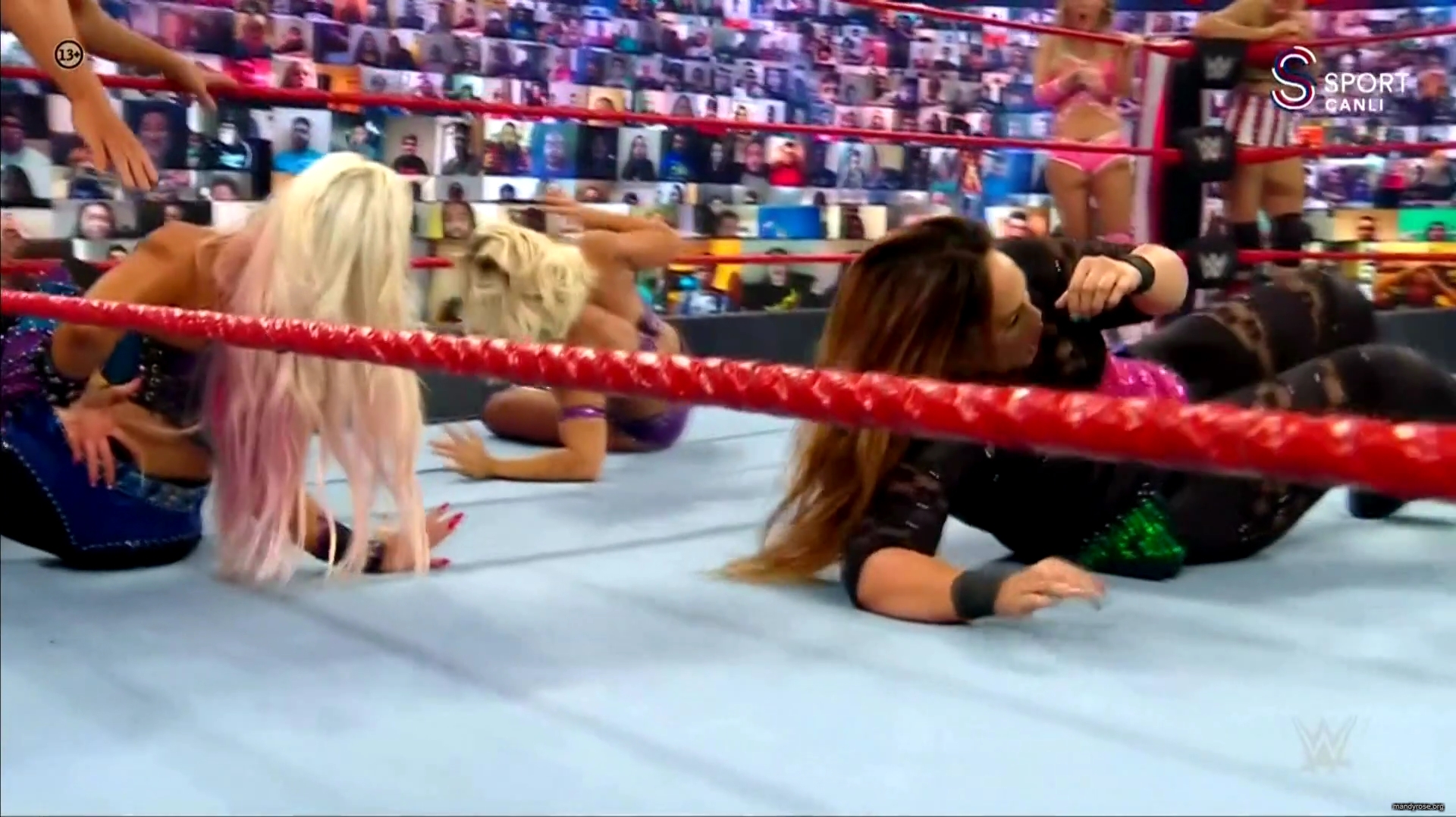 WWE_Monday_Night_Raw_2020_10_19_1080p_HDTV_x264-Star_mkv0332.jpg