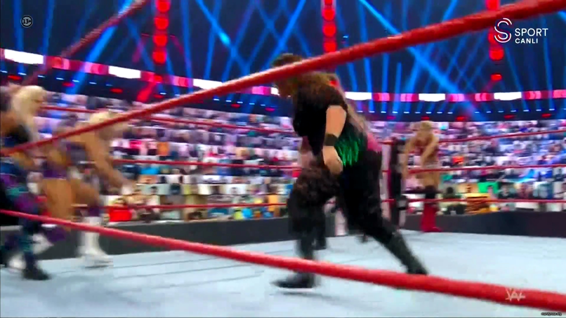 WWE_Monday_Night_Raw_2020_10_19_1080p_HDTV_x264-Star_mkv0342.jpg