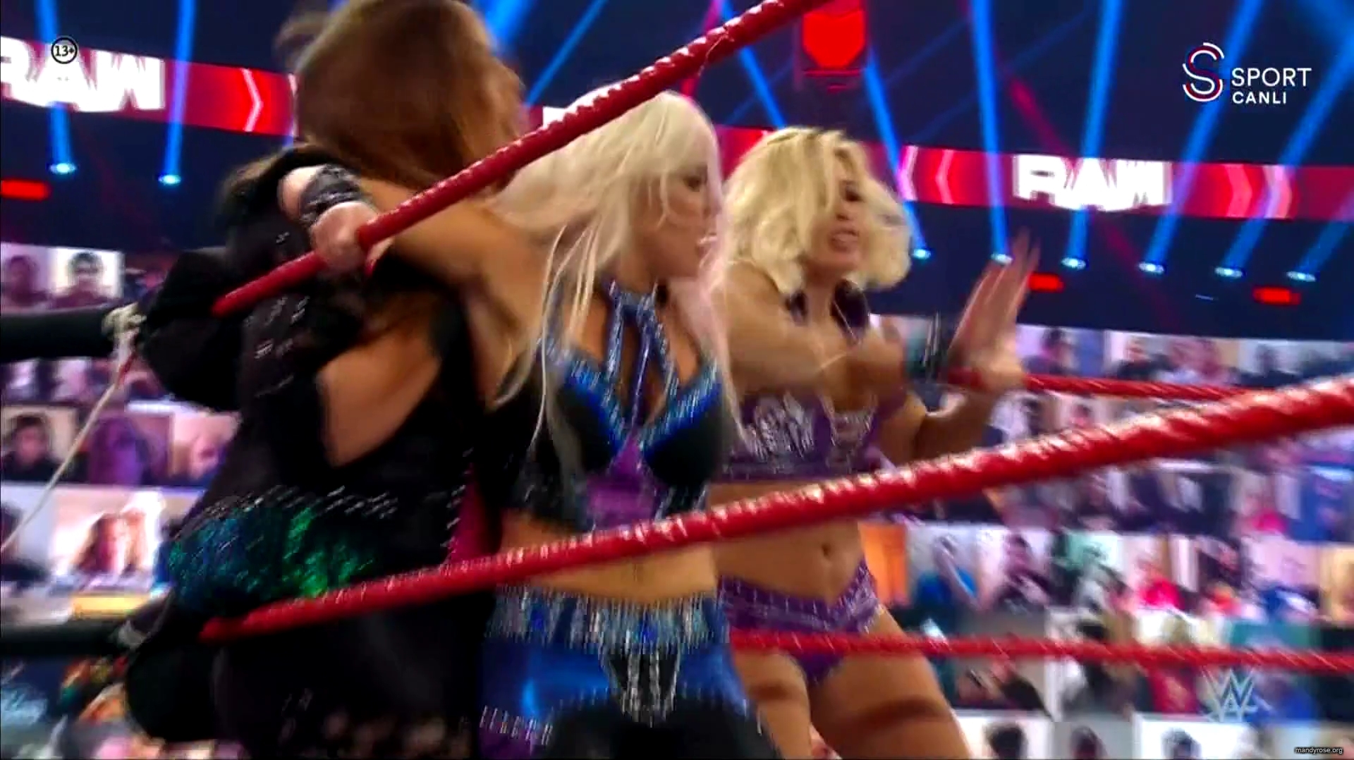 WWE_Monday_Night_Raw_2020_10_19_1080p_HDTV_x264-Star_mkv0352.jpg