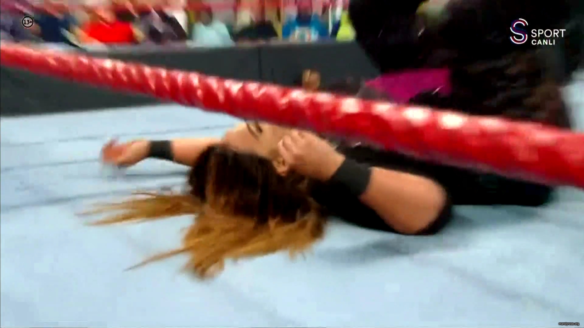 WWE_Monday_Night_Raw_2020_10_19_1080p_HDTV_x264-Star_mkv0362.jpg