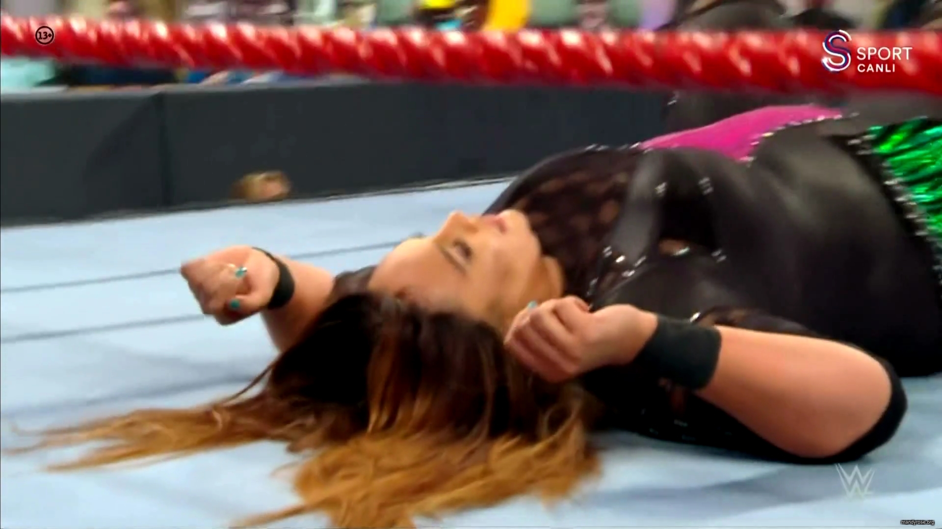 WWE_Monday_Night_Raw_2020_10_19_1080p_HDTV_x264-Star_mkv0363.jpg