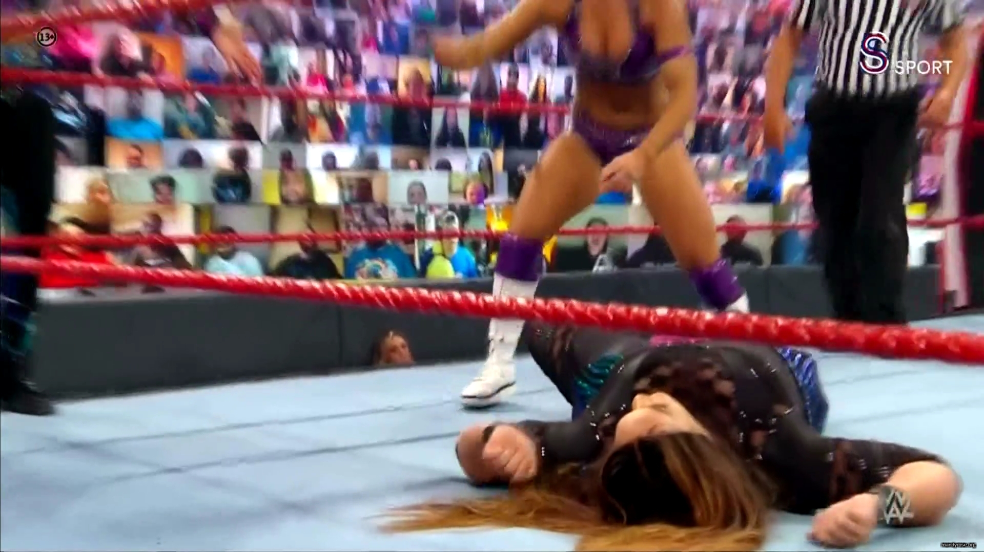 WWE_Monday_Night_Raw_2020_10_19_1080p_HDTV_x264-Star_mkv0365.jpg