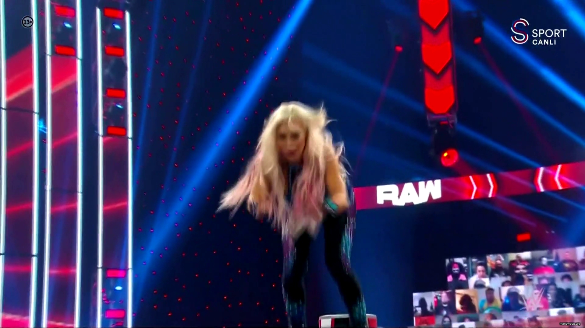 WWE_Monday_Night_Raw_2020_10_19_1080p_HDTV_x264-Star_mkv0371.jpg