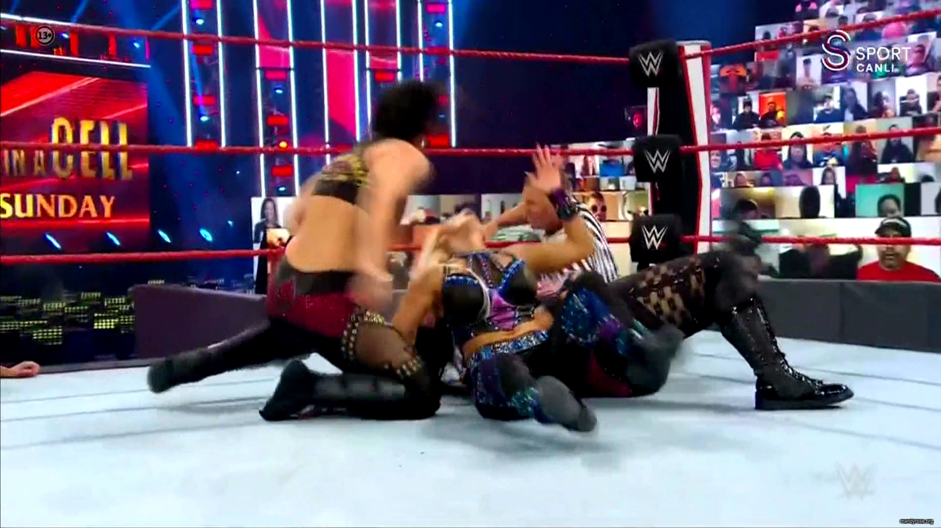 WWE_Monday_Night_Raw_2020_10_19_1080p_HDTV_x264-Star_mkv0376.jpg