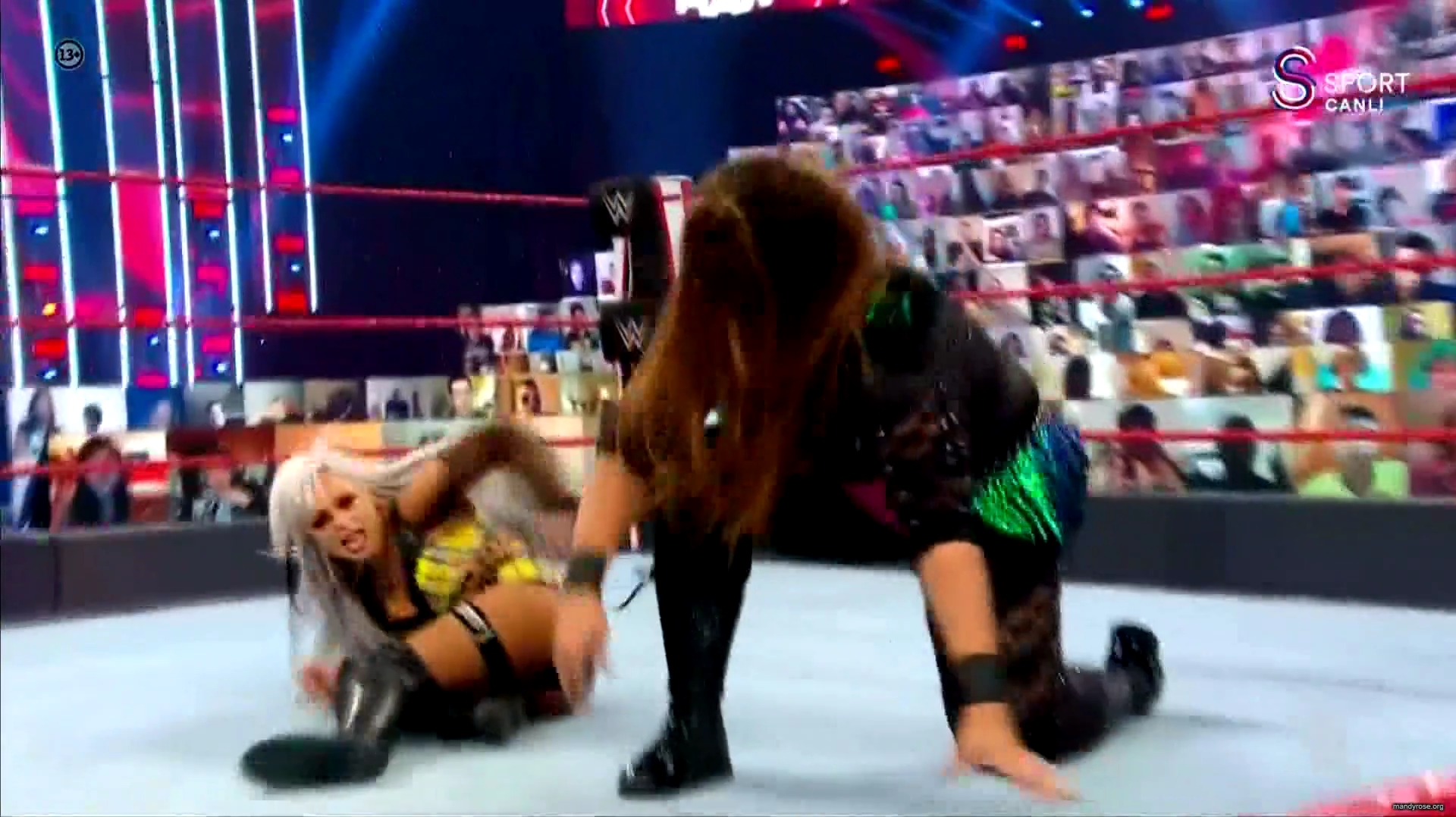 WWE_Monday_Night_Raw_2020_10_19_1080p_HDTV_x264-Star_mkv0403.jpg