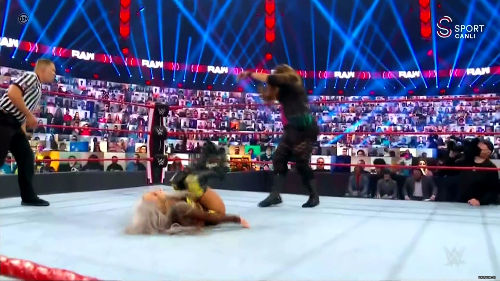 WWE_Monday_Night_Raw_2020_10_19_1080p_HDTV_x264-Star_mkv0410.jpg