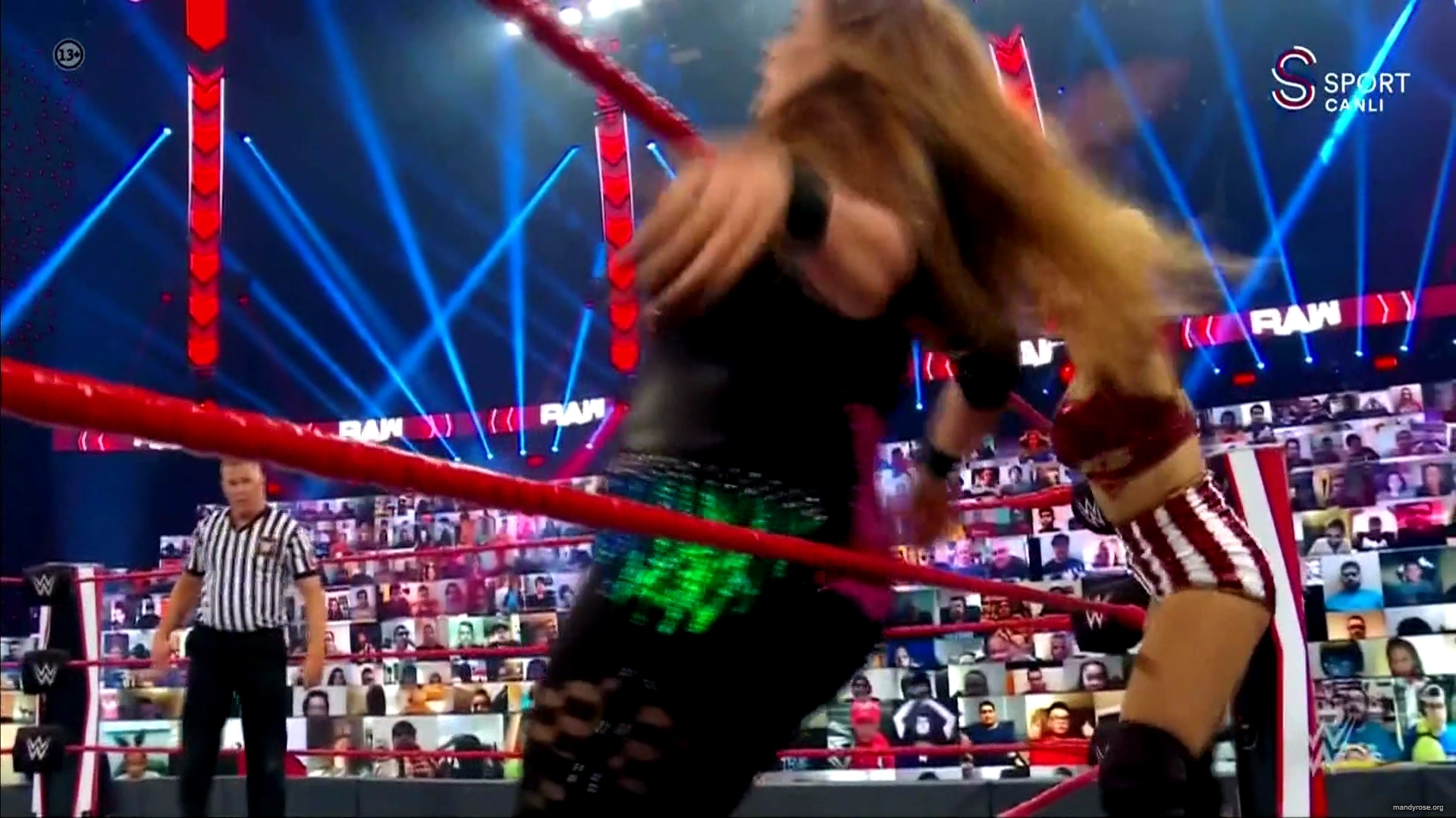 WWE_Monday_Night_Raw_2020_10_19_1080p_HDTV_x264-Star_mkv0412.jpg