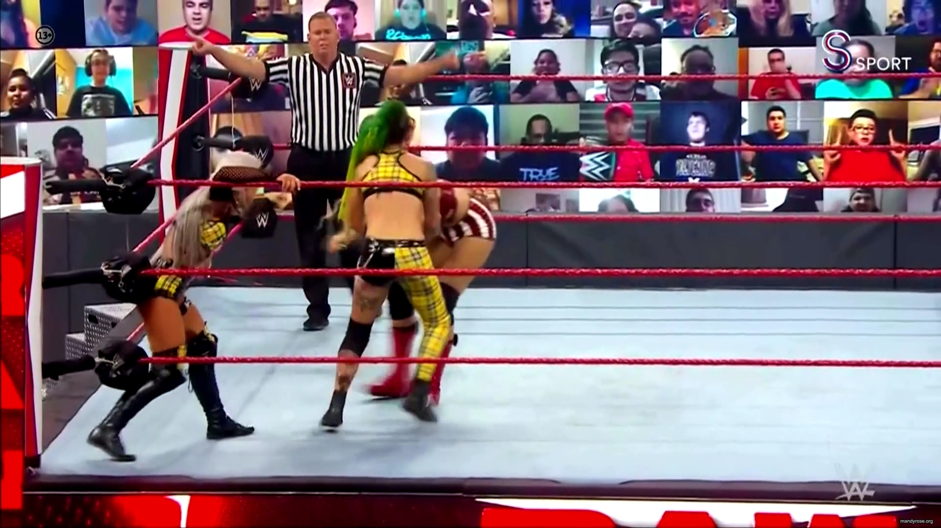 WWE_Monday_Night_Raw_2020_10_19_1080p_HDTV_x264-Star_mkv0424.jpg