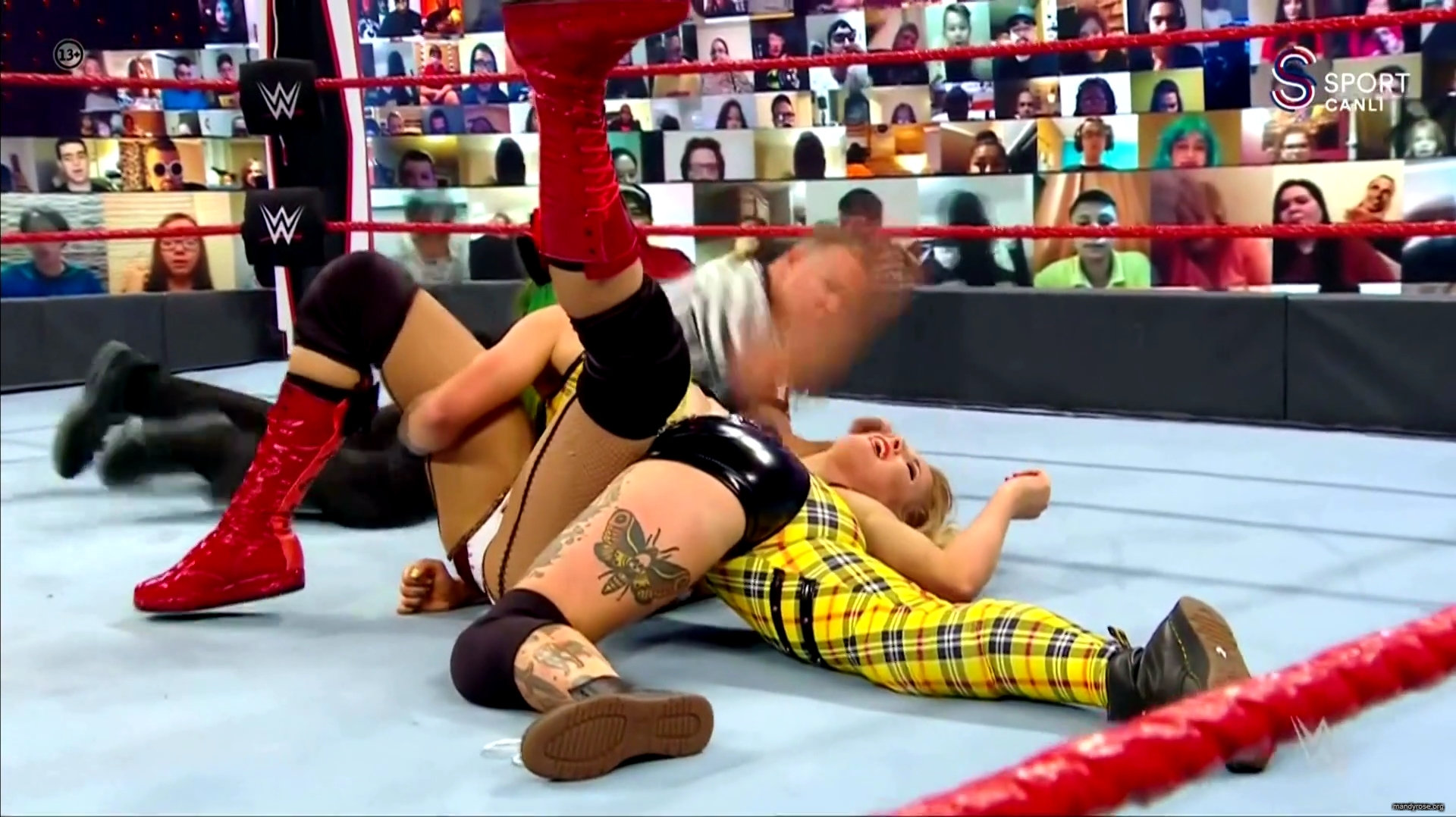 WWE_Monday_Night_Raw_2020_10_19_1080p_HDTV_x264-Star_mkv0434.jpg