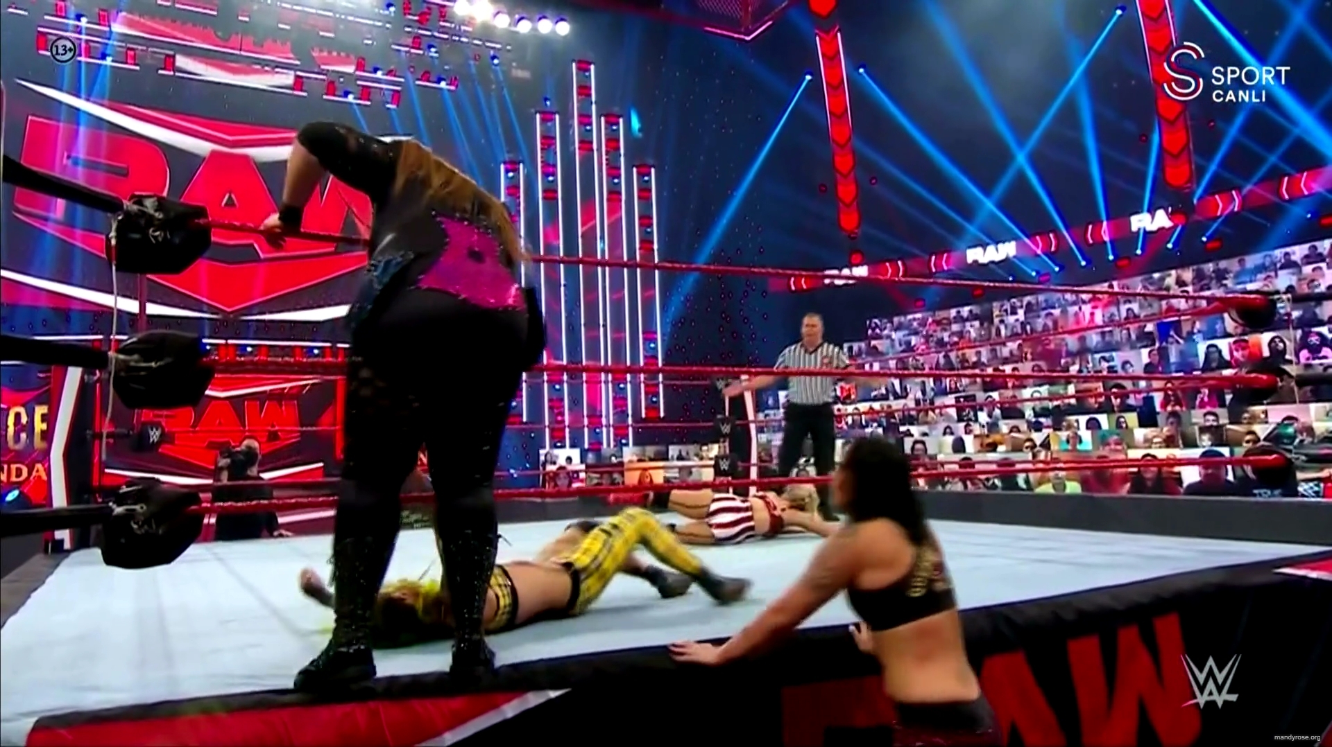 WWE_Monday_Night_Raw_2020_10_19_1080p_HDTV_x264-Star_mkv0447.jpg
