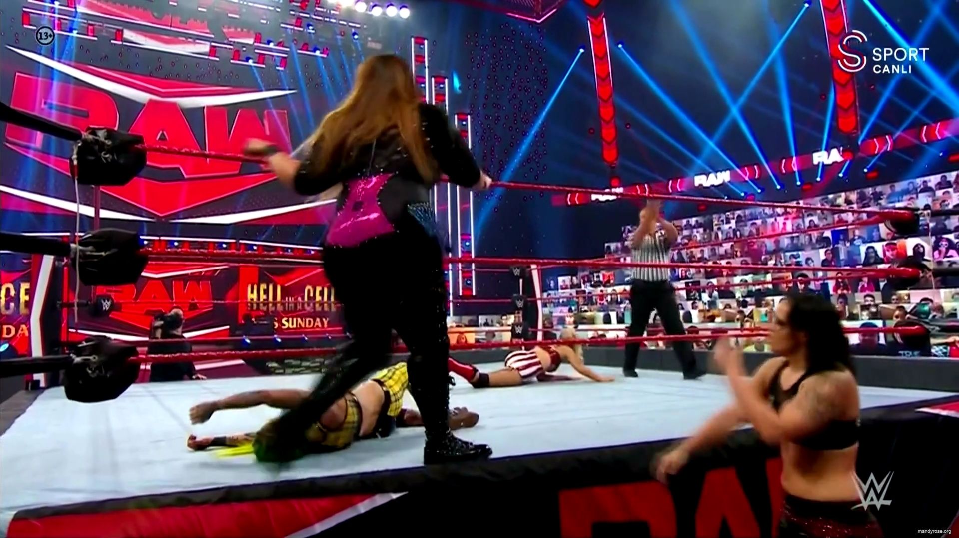 WWE_Monday_Night_Raw_2020_10_19_1080p_HDTV_x264-Star_mkv0448.jpg