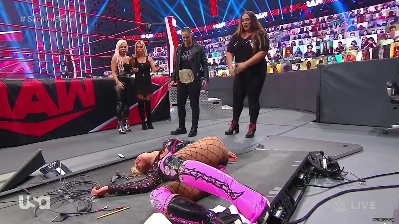 WWE_Monday_Night_Raw_2020_10_26_720p_HDTV_x264-NWCHD_mp40706.jpg