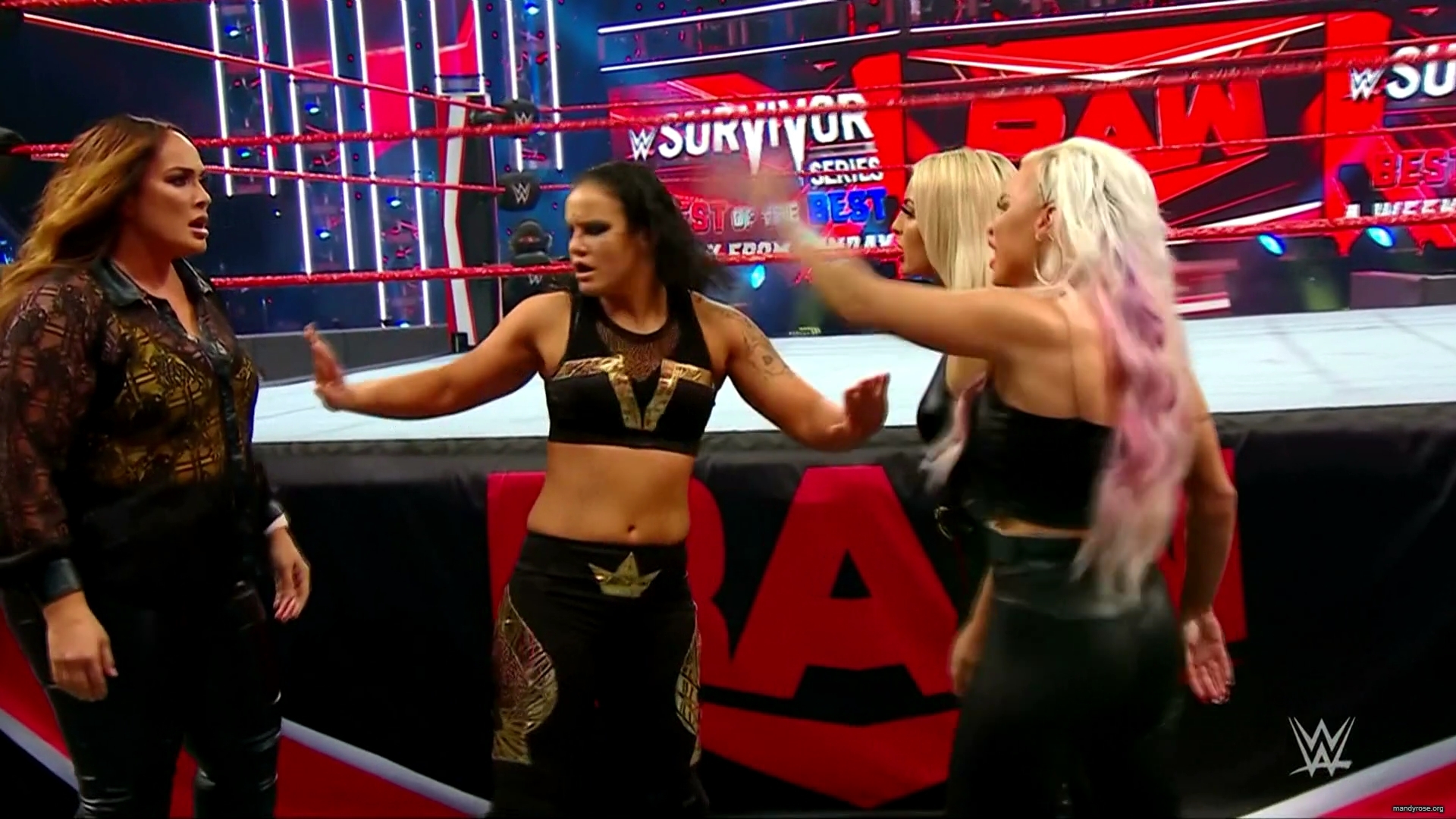 WWE_Monday_Night_Raw_2020_11_09_1080p_HDTV_x264-Srar_mkv0194.jpg