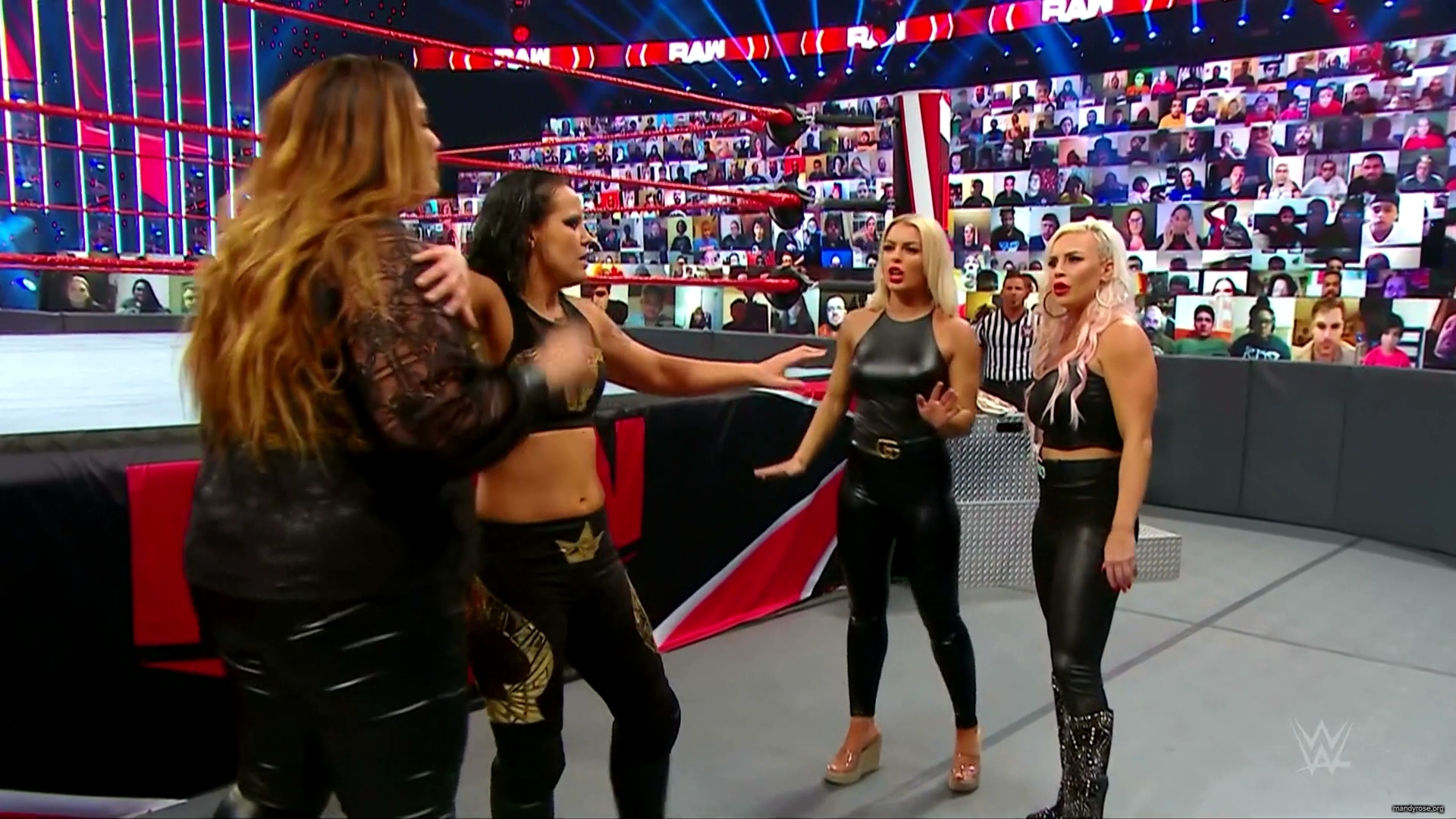 WWE_Monday_Night_Raw_2020_11_09_1080p_HDTV_x264-Srar_mkv0202.jpg