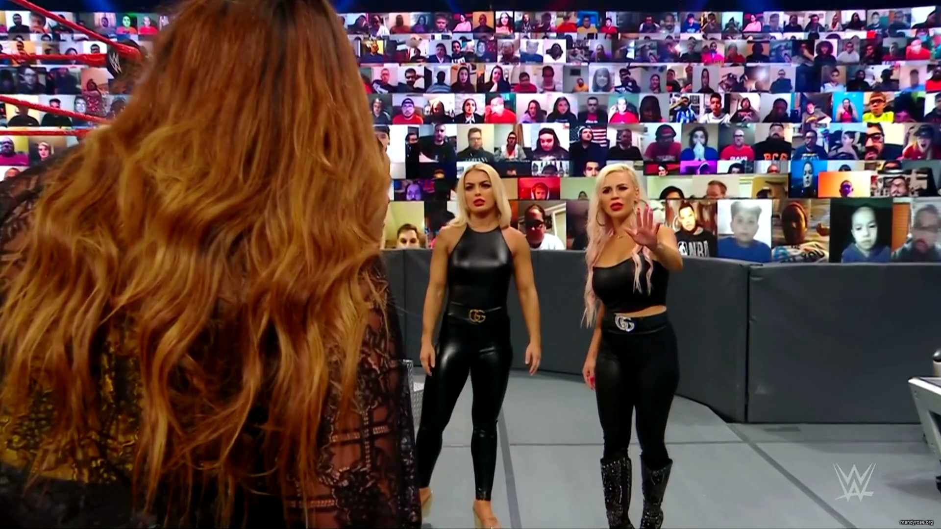 WWE_Monday_Night_Raw_2020_11_09_1080p_HDTV_x264-Srar_mkv0208.jpg