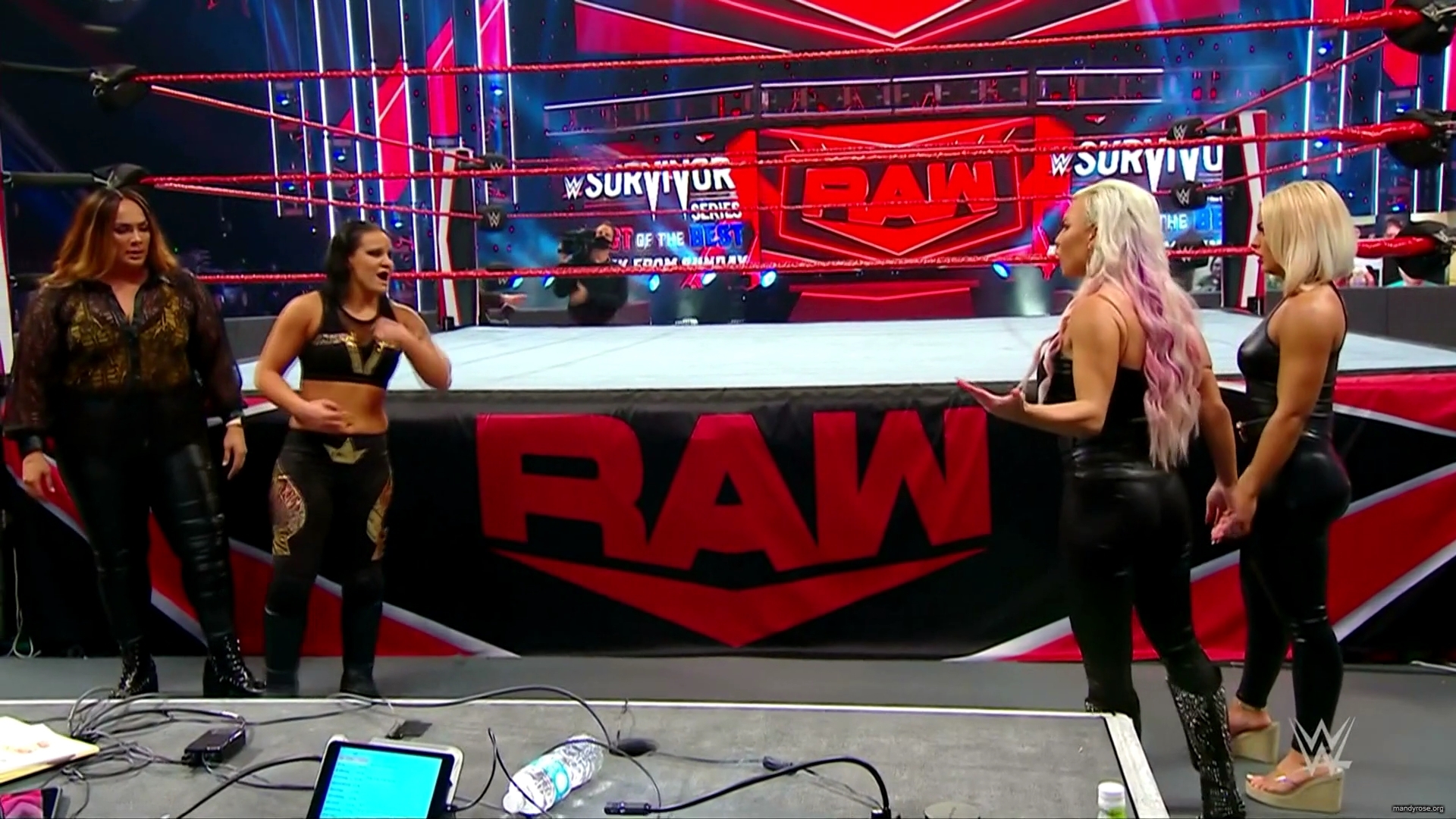 WWE_Monday_Night_Raw_2020_11_09_1080p_HDTV_x264-Srar_mkv0214.jpg