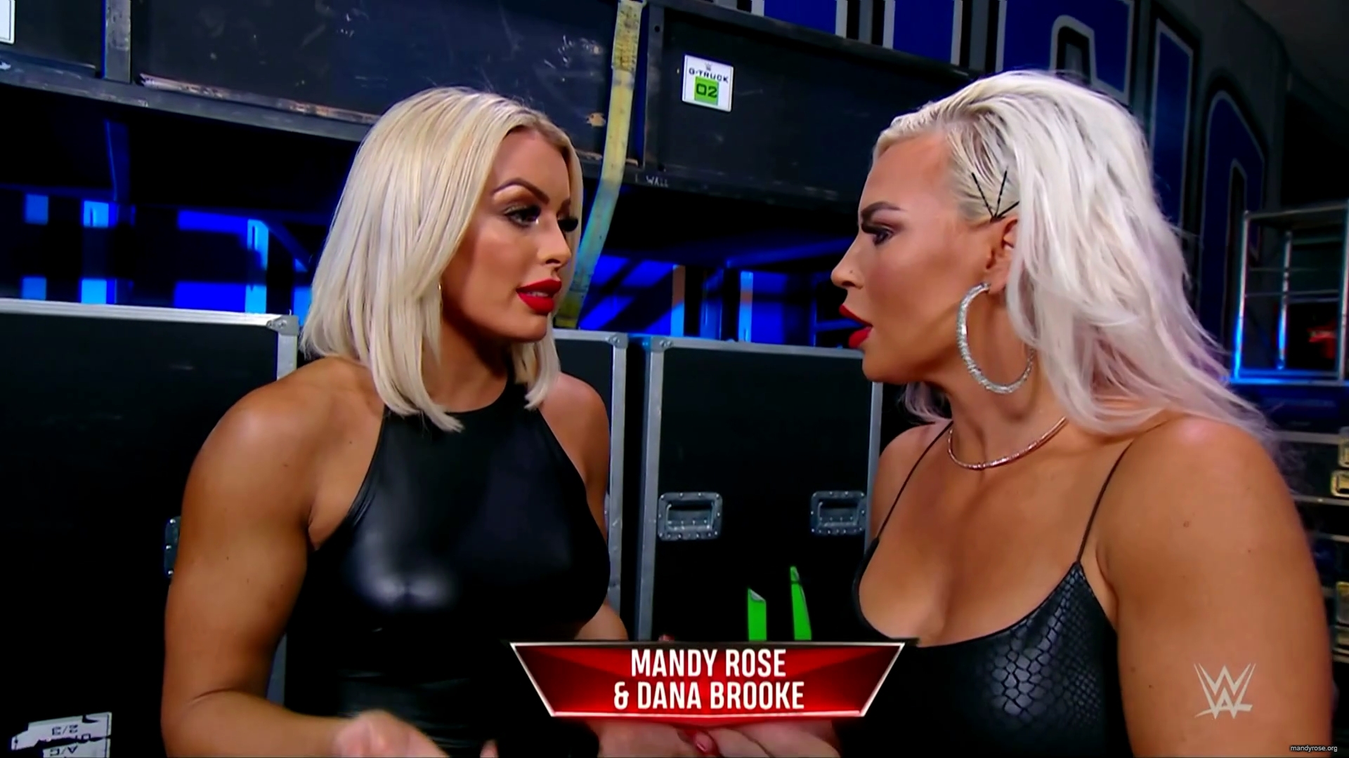 WWE_Monday_Night_Raw_2020_11_09_1080p_HDTV_x264-Srar_mkv0265.jpg
