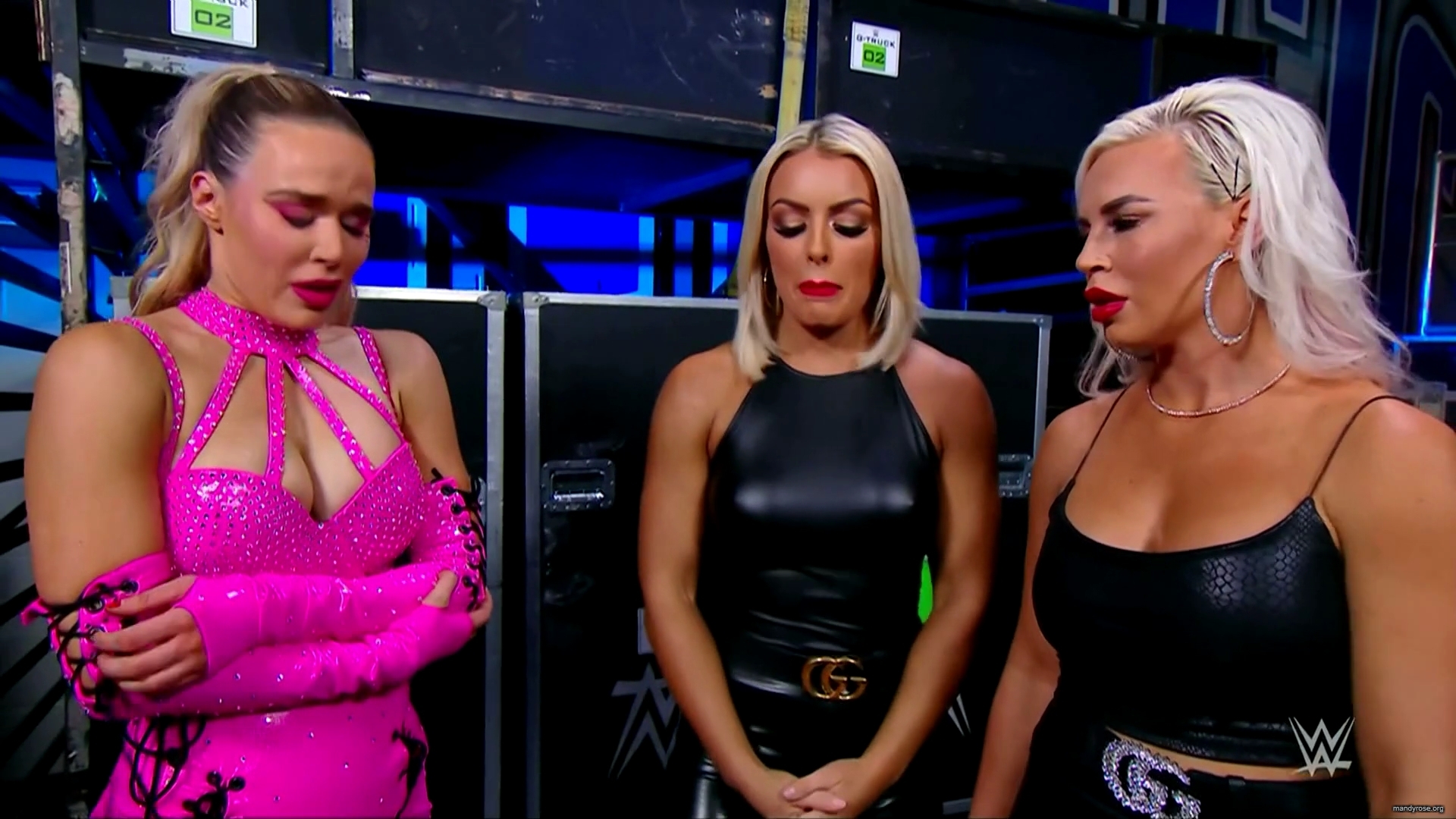 WWE_Monday_Night_Raw_2020_11_09_1080p_HDTV_x264-Srar_mkv0268.jpg