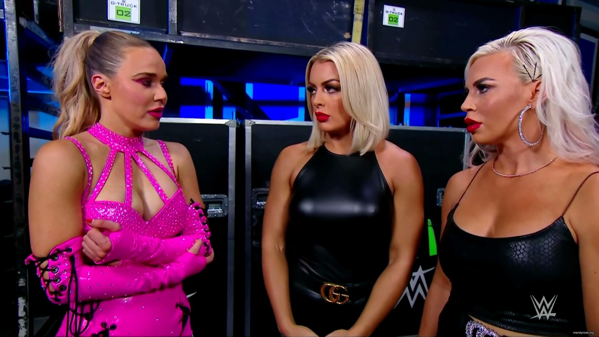 WWE_Monday_Night_Raw_2020_11_09_1080p_HDTV_x264-Srar_mkv0270.jpg