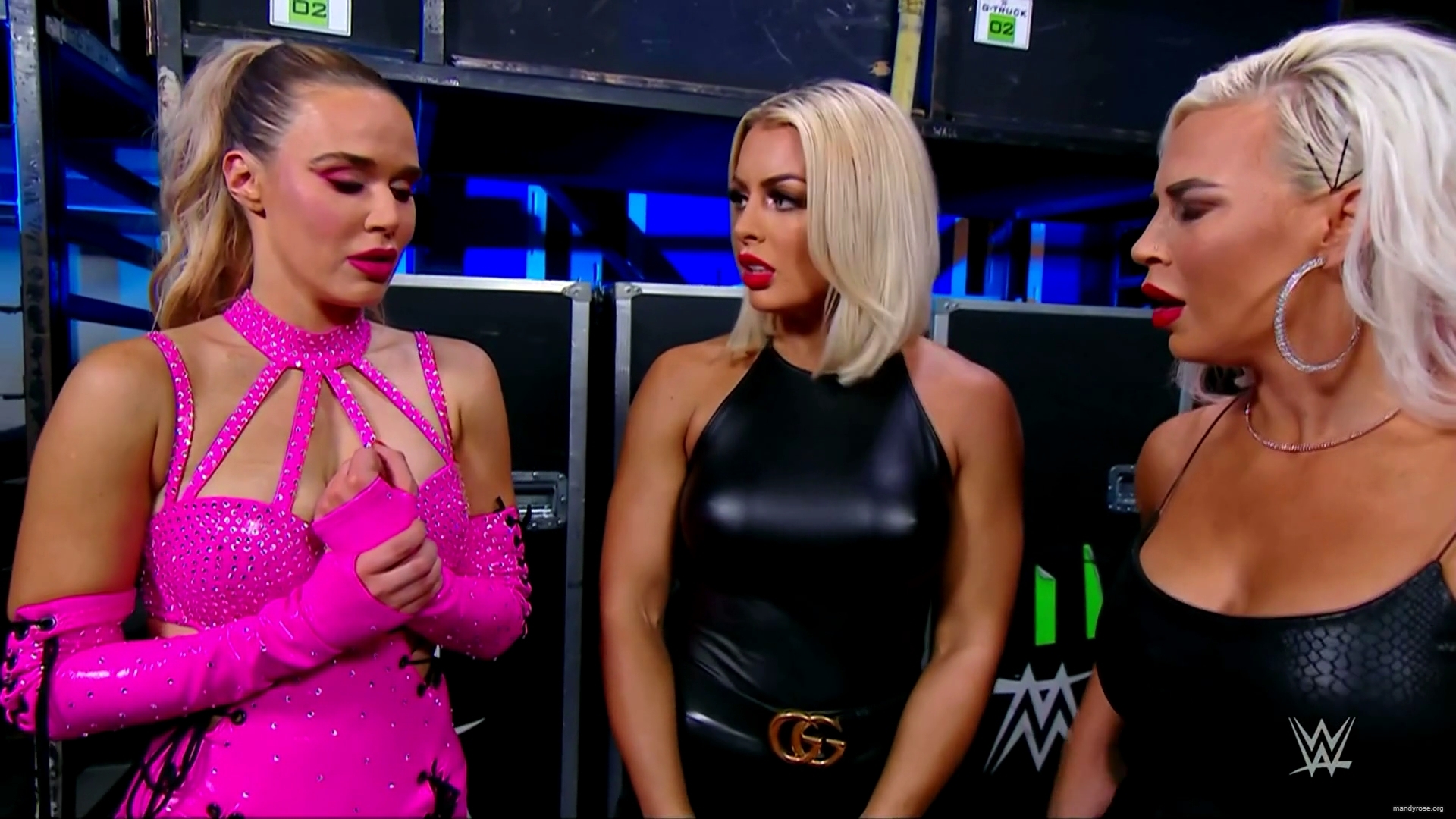 WWE_Monday_Night_Raw_2020_11_09_1080p_HDTV_x264-Srar_mkv0274.jpg