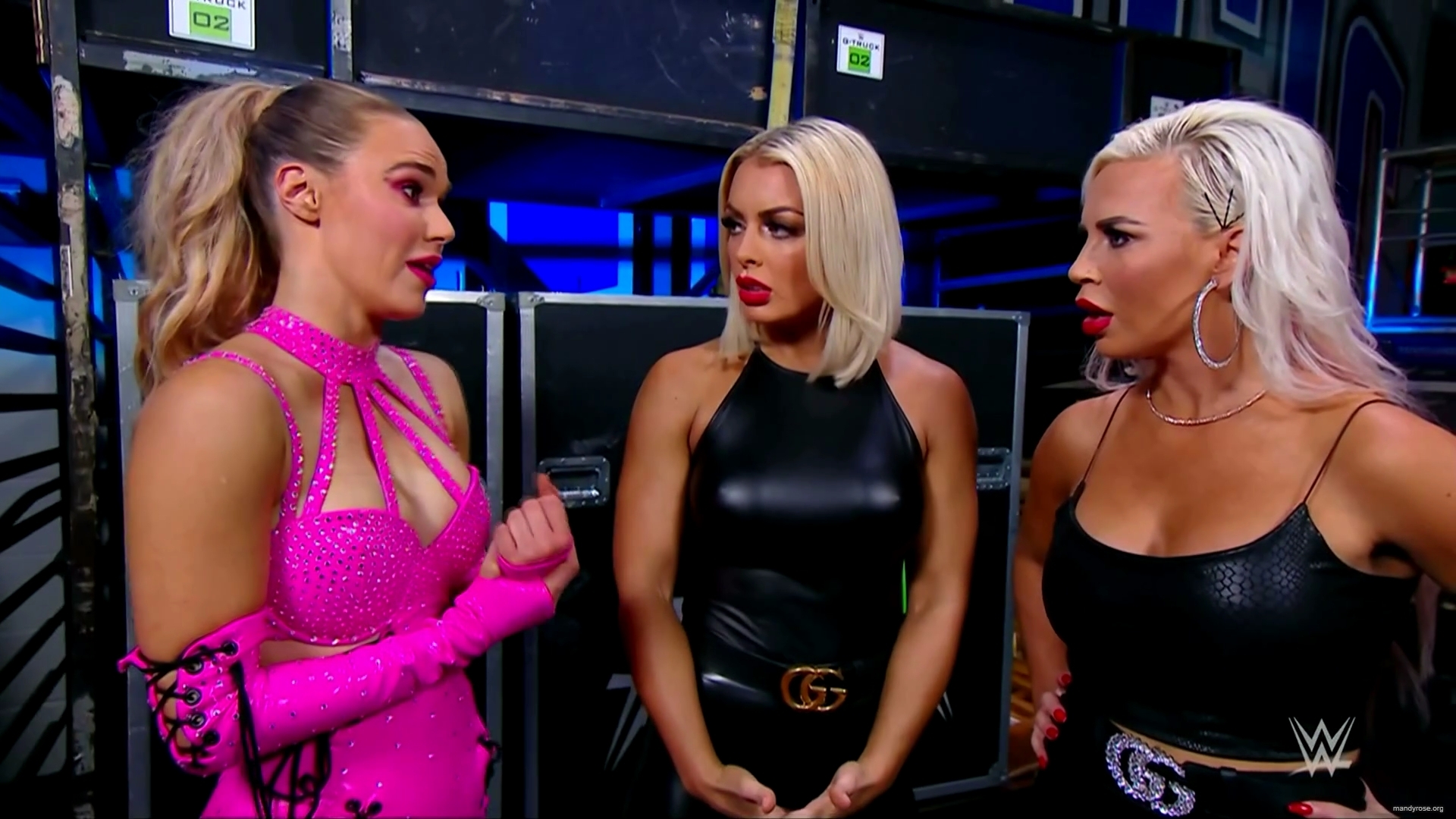 WWE_Monday_Night_Raw_2020_11_09_1080p_HDTV_x264-Srar_mkv0276.jpg